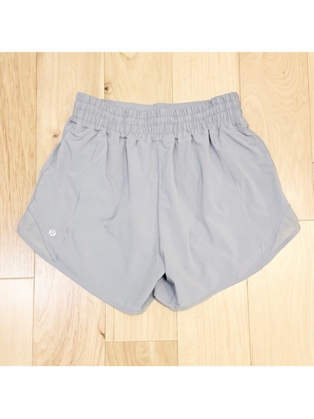 Lululemon Women’s Hotty Hot Low-Rise Lined Short 4"